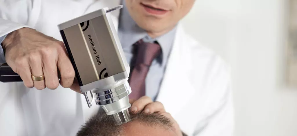 Вебинар «Введение в дерматоскопию: что нужно знать косметологу при работе на аппаратах»